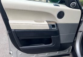 Land Rover Range Rover Sport 3.0 SDV6 HSE AUTO 27