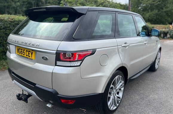 Land Rover Range Rover Sport 3.0 SDV6 HSE AUTO 7