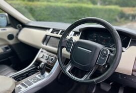 Land Rover Range Rover Sport 3.0 SDV6 HSE AUTO 17