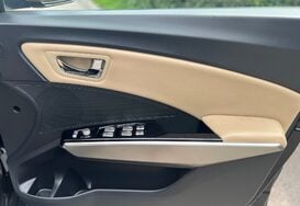 SsangYong Tivoli 1.6 ULTIMATE 18