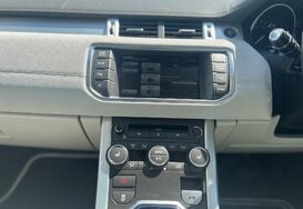Land Rover Range Rover Evoque 2.2 SD4 PURE TECH AUTO 33