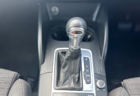 Audi A3 1.4 TFSI SPORT 5 DOOR AUTOMATIC 34