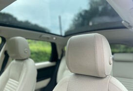 Land Rover Discovery Sport 2.2 SD4 HSE LUXURY AUTOMATIC 23