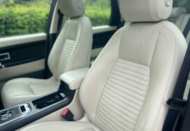 Land Rover Discovery Sport 2.2 SD4 HSE LUXURY AUTOMATIC 24