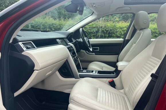 Land Rover Discovery Sport 2.2 SD4 HSE LUXURY AUTOMATIC 25