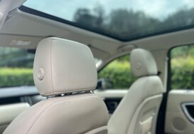 Land Rover Discovery Sport 2.2 SD4 HSE LUXURY AUTOMATIC 28