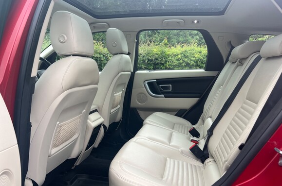 Land Rover Discovery Sport 2.2 SD4 HSE LUXURY AUTOMATIC 30