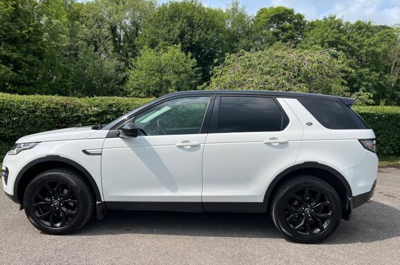 Land Rover Discovery Sport 2.2 SD4 HSE BLACK PACK AUTOMATIC 11