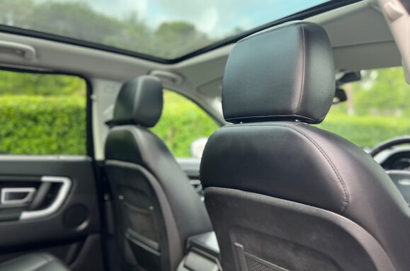 Land Rover Discovery Sport 2.2 SD4 HSE BLACK PACK AUTOMATIC 19
