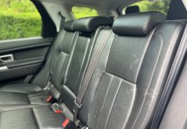 Land Rover Discovery Sport 2.2 SD4 HSE BLACK PACK AUTOMATIC 31