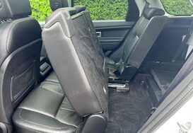 Land Rover Discovery Sport 2.2 SD4 HSE BLACK PACK AUTOMATIC 39