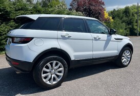 Land Rover Range Rover Evoque TD4 SE TECH AUTO 7