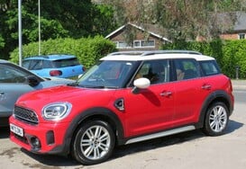 Mini Countryman COOPER 2.0 S EXCLUSIVE AUTO HUGE SPEC 2