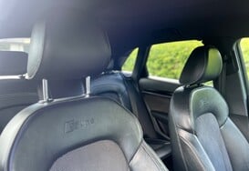 Audi Q3 2.0 TDI QUATTRO BLACK EDITION AUTO 14