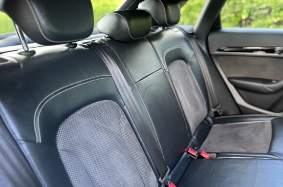 Audi Q3 2.0 TDI QUATTRO BLACK EDITION AUTO 20