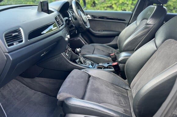 Audi Q3 2.0 TDI QUATTRO BLACK EDITION AUTO 25