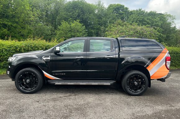 Ford Ranger 3.2 LIMITED 4X4 TDCI DOUBLE CAB PICKUP 11