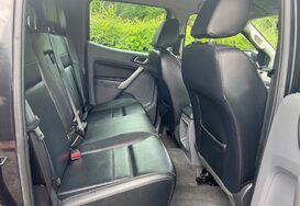 Ford Ranger 3.2 LIMITED 4X4 TDCI DOUBLE CAB PICKUP 21