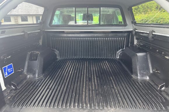 Ford Ranger 3.2 LIMITED 4X4 TDCI DOUBLE CAB PICKUP 33