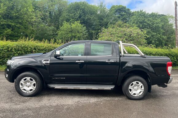 Ford Ranger 3.2 LIMITED 4X4 TDCI DOUBLE CAB PICKUP 11