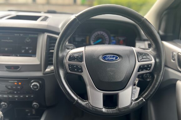 Ford Ranger 3.2 LIMITED 4X4 TDCI DOUBLE CAB PICKUP 31