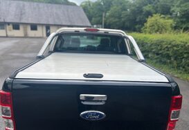 Ford Ranger 3.2 LIMITED 4X4 TDCI DOUBLE CAB PICKUP 35
