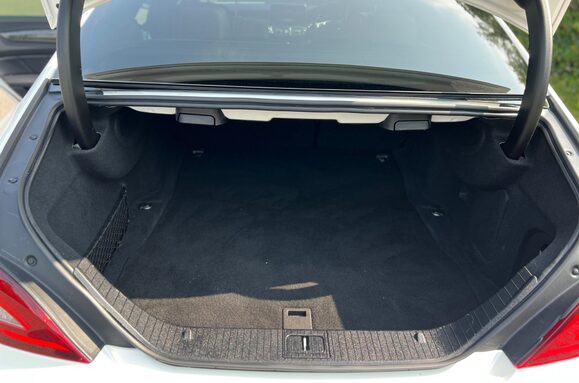 Mercedes-Benz CLS CLS220 D AMG LINE PREMIUM PLUS AUTO 35