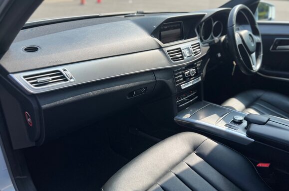 Mercedes-Benz E Class E220 BlueTEC 2.1 D SE AUTO 30