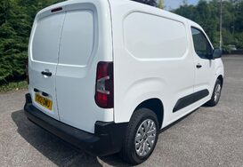 Citroen Berlingo 650 X M 1.5 BLUEHDI 8