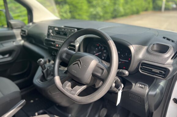 Citroen Berlingo 650 X M 1.5 BLUEHDI 19