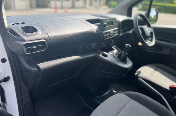 Citroen Berlingo 650 X M 1.5 BLUEHDI 24