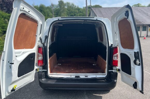 Citroen Berlingo 650 X M 1.5 BLUEHDI 30