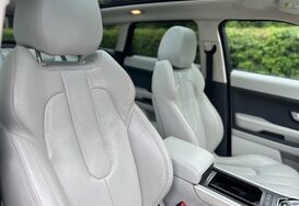 Land Rover Range Rover Evoque 2.2 SD4 PURE TECH AUTO PAN ROOF 15