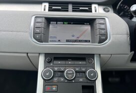 Land Rover Range Rover Evoque 2.2 SD4 PURE TECH AUTO PAN ROOF 33