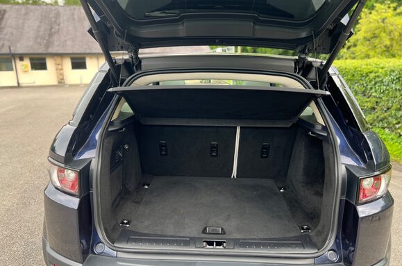 Land Rover Range Rover Evoque 2.2 SD4 PURE TECH AUTO PAN ROOF 34