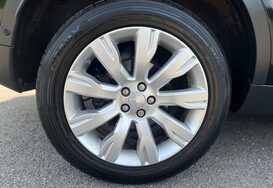 Land Rover Discovery Sport 2.2 SD4 HSE LUXURY AUTOMATIC PAN ROOF 9