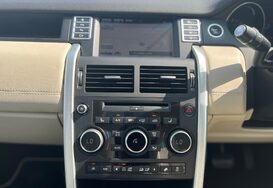 Land Rover Discovery Sport 2.2 SD4 HSE LUXURY AUTOMATIC PAN ROOF 34