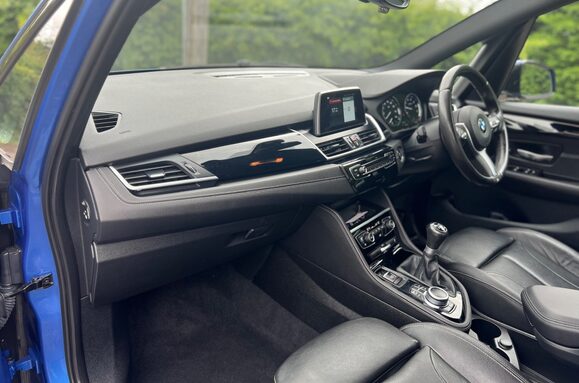 BMW 2 Series 218I M SPORT ACTIVE TOURER 32