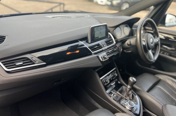 BMW 2 Series 218I M SPORT ACTIVE TOURER 32