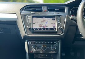 Volkswagen Tiguan SE NAV 2.0 TDI BMT 4MOTION 33