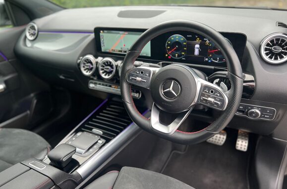 Mercedes-Benz GLA Class GLA 200 AMG LINE EXECUTIVE AUTO 17