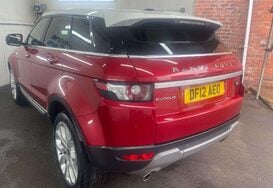 Land Rover Range Rover Evoque 2.2 SD4 PRESTIGE AUTO 1