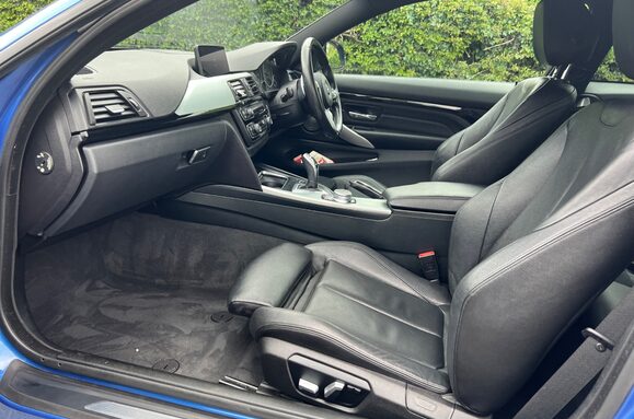 BMW 4 Series 420D M SPORT AUTO COUPE 24