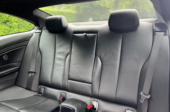 BMW 4 Series 420D M SPORT AUTO COUPE 27