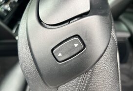 BMW 4 Series 420D M SPORT AUTO COUPE 30