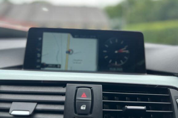 BMW 4 Series 420D M SPORT AUTO COUPE 33