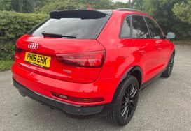 Audi Q3 1.4 TFSI BLACK EDITION £5000 EXTRAS 7