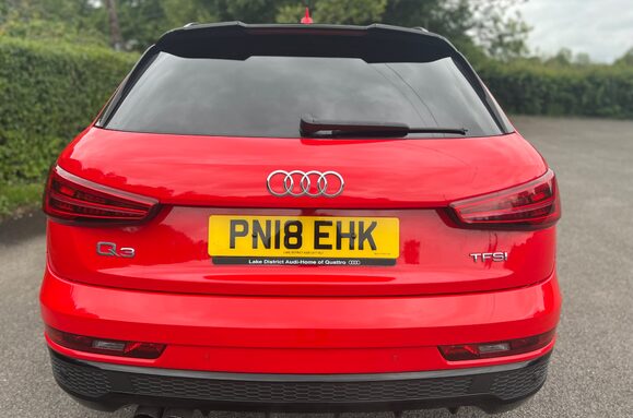 Audi Q3 1.4 TFSI BLACK EDITION £5000 EXTRAS 8