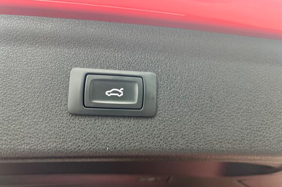 Audi Q3 1.4 TFSI BLACK EDITION £5000 EXTRAS 35