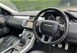 Land Rover Range Rover Evoque 2.2 SD4 DYNAMIC PANORAMIC SUNROOF 17